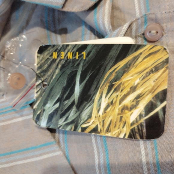 Revolution NWT Linen Button Blouse Size 2 X - Picture 9 of 10